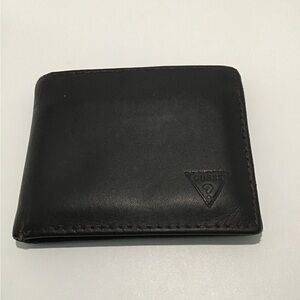 Men’s Guess Wallet